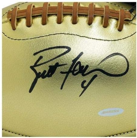 Brett Favre עם חתימה עור אווז זהב כדורגל Green Bay Packers UDA - כדורגל חתימה